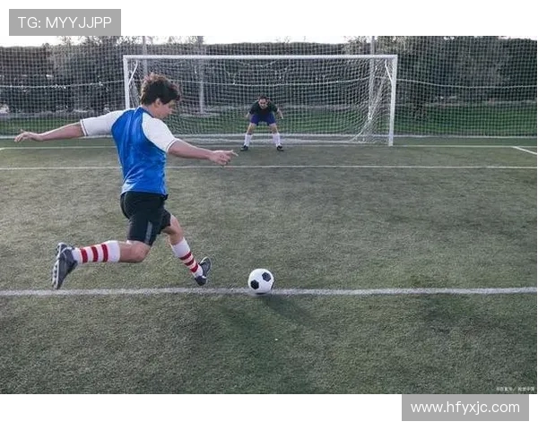 足球运动员如何提高射门准确度